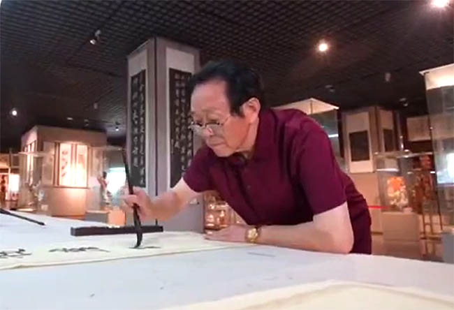 书法家,收藏家 汪登保先生 视频专访 中国书画家研究会会员